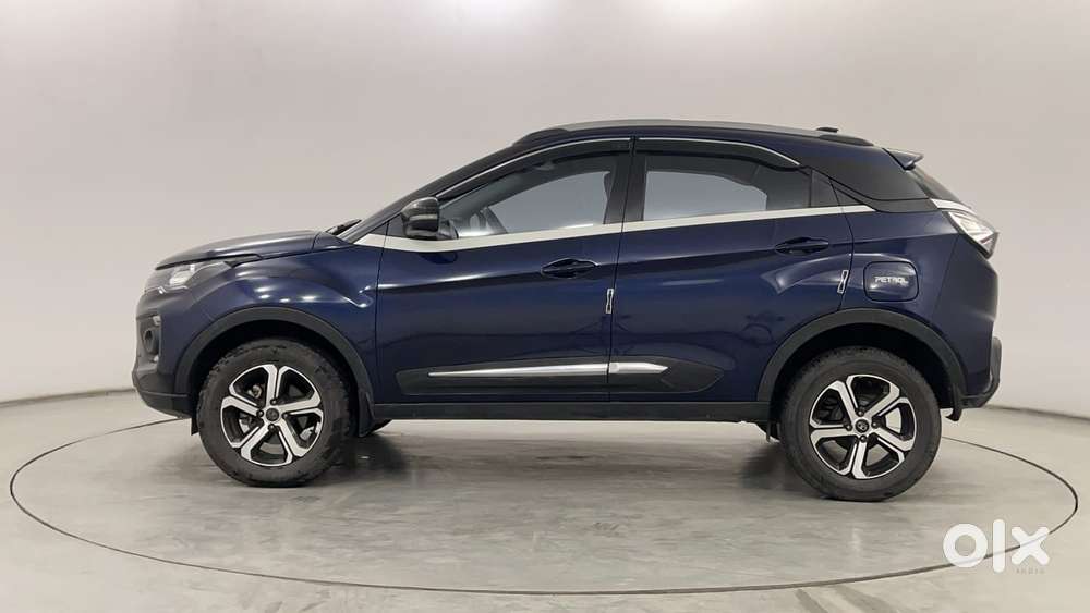 Tata Nexon 1.2 Revotron Xza Plus Premium, 2023, Petrol