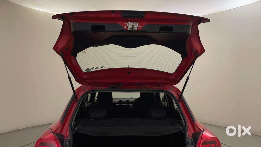 Maruti Suzuki Swift Amt Zxi, 2019, Petrol