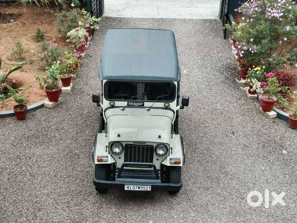Mahindra Jeep