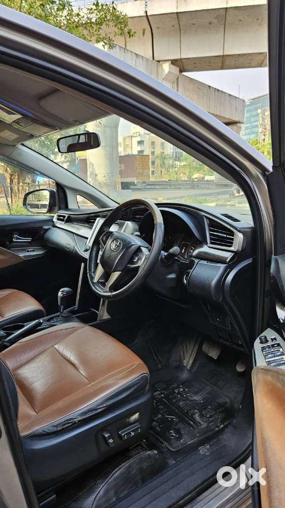 Toyota Innova Crysta 2.8z Automatic, 2018, Diesel