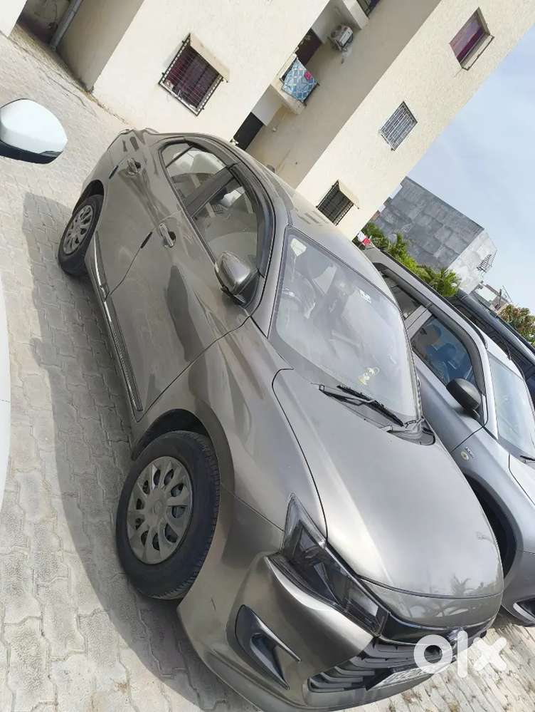 Maruti Suzuki Dzire 2025