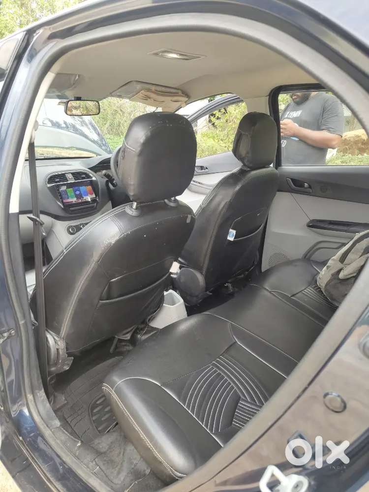Tata Tiago Revotorq Xt 2023 Petrol