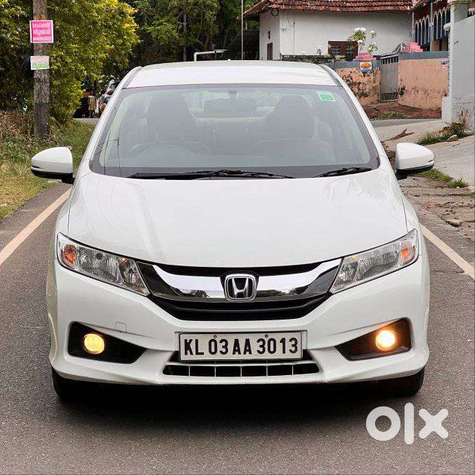 Honda City 1.5 V 4th Gen I-vtec Mt, 2016, Petrol