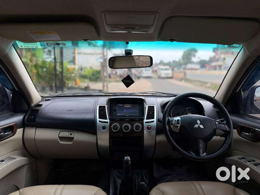 Mitsubishi Pajero Sport 2.5 Manual, 2014, Diesel
