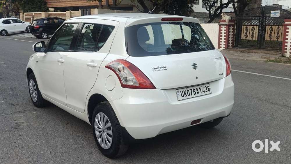Maruti Suzuki Swift Vxi Optional, 2013, Petrol