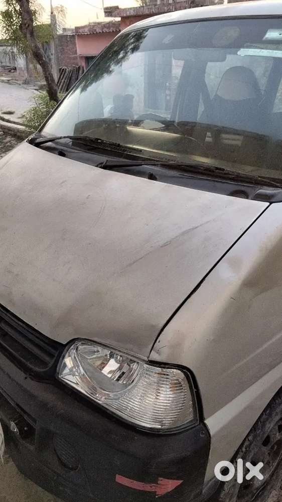 Maruti Suzuki Eeco 2015 Lpg  Petrol Well Maintained 90/tayar
