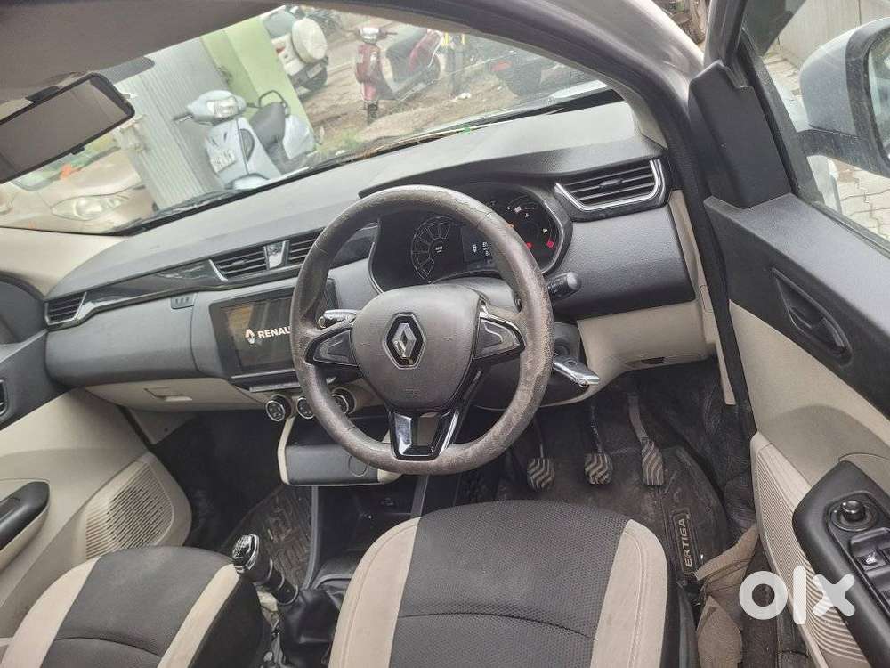 Renault Triber Rxt, 2020, Petrol