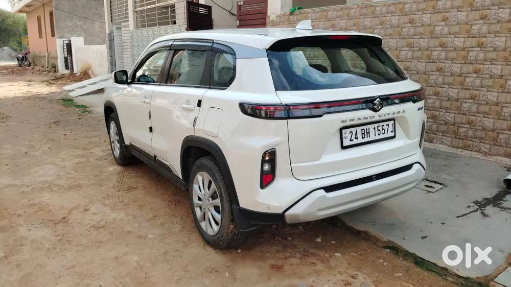 Maruti Suzuki Grand Vitara 2024 Petrol Manual