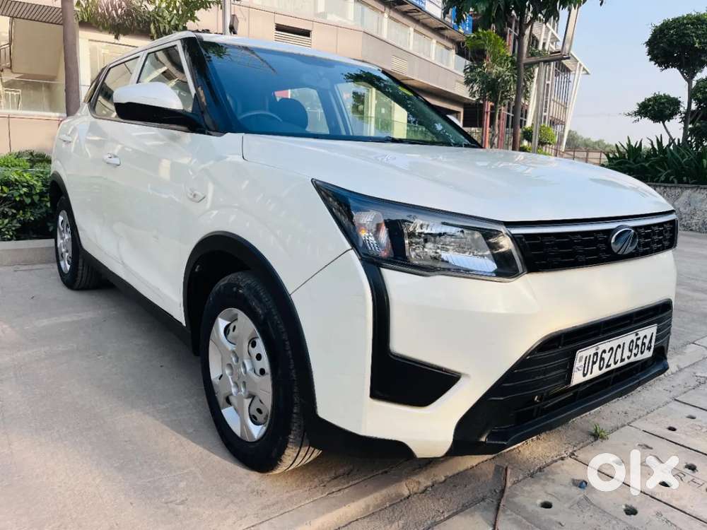 Mahindra Xuv300 W4, 2022, Petrol
