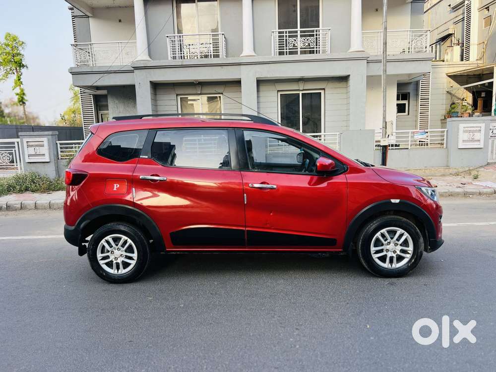 Renault Triber 1.0 Rxz Dual Tone, 2020, Petrol