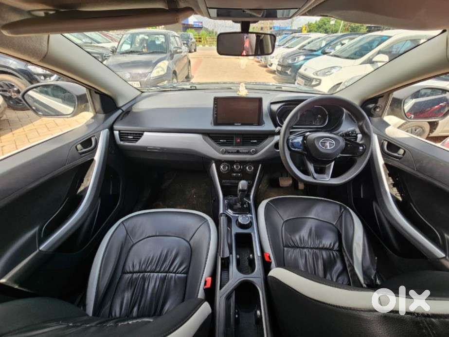 Tata Nexon 1.2 Revotron Xma Amt (s), 2020, Petrol