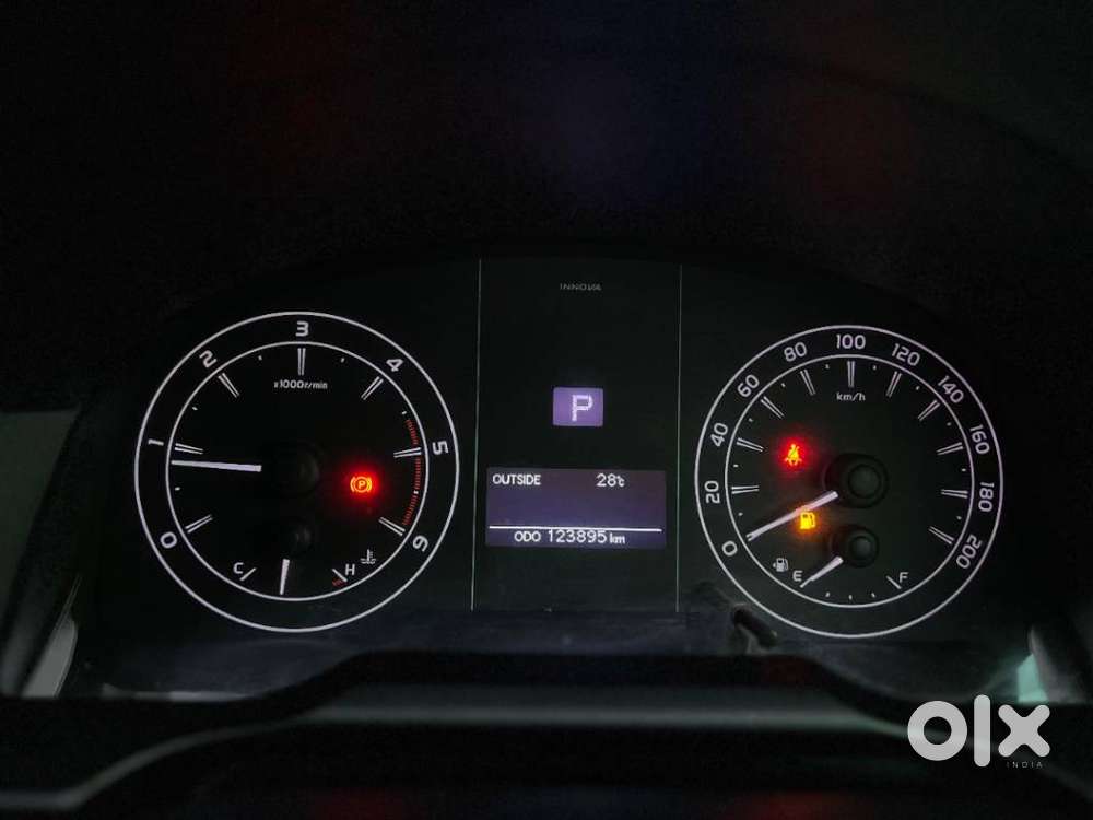 Toyota Innova Crysta 2.8 Gx At 8s, 2021, Diesel