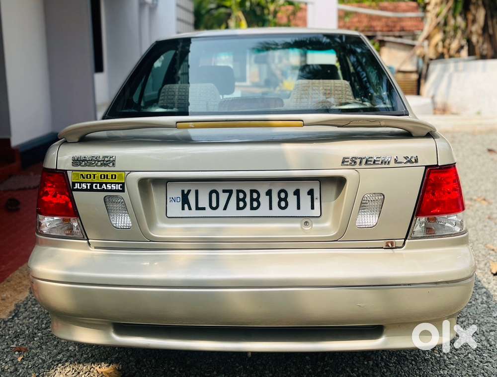 Maruti Suzuki Esteem 2006 Petrol Well Maintained