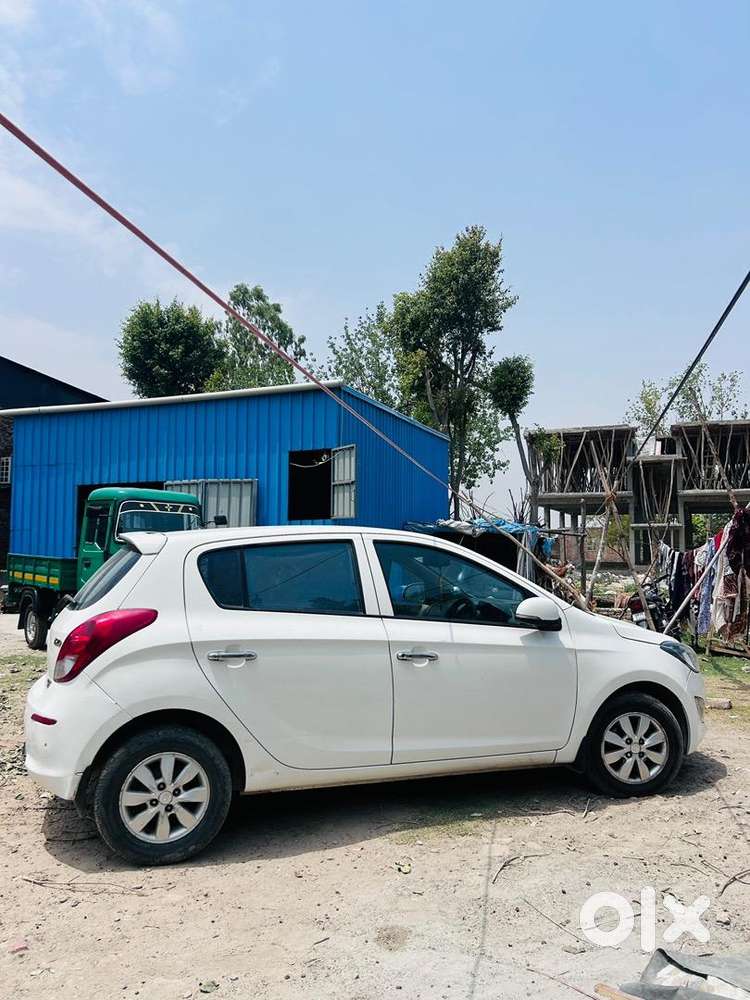Hyundai Petrol Car 2014