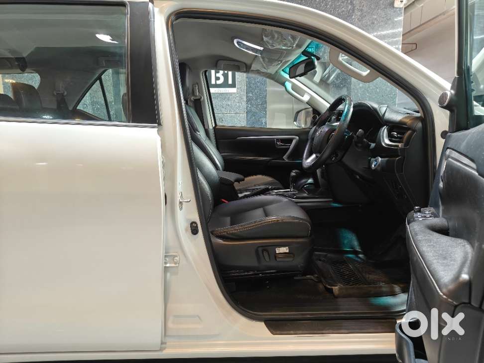 Toyota Fortuner 4x2 At 2.8 Diesel, 2023, Diesel