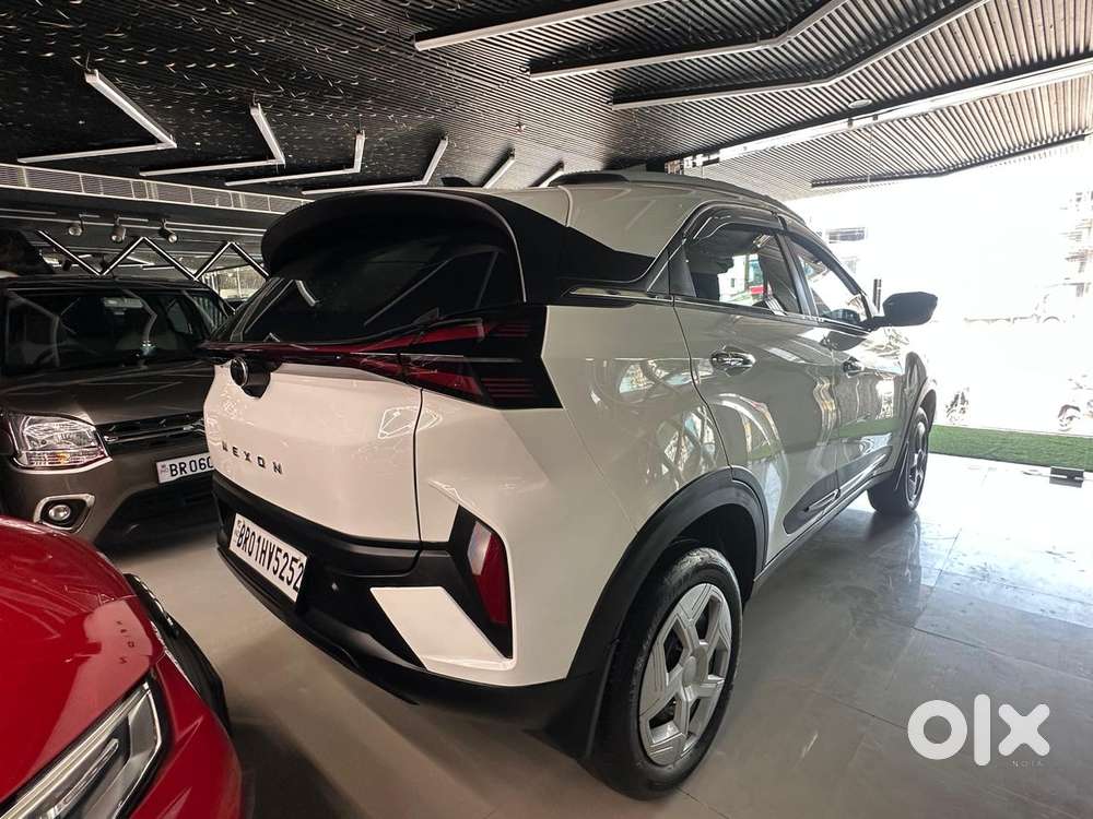 Tata Nexon Pure 1.2 S Revotron Petrol 6 Mt, 2024, Petrol