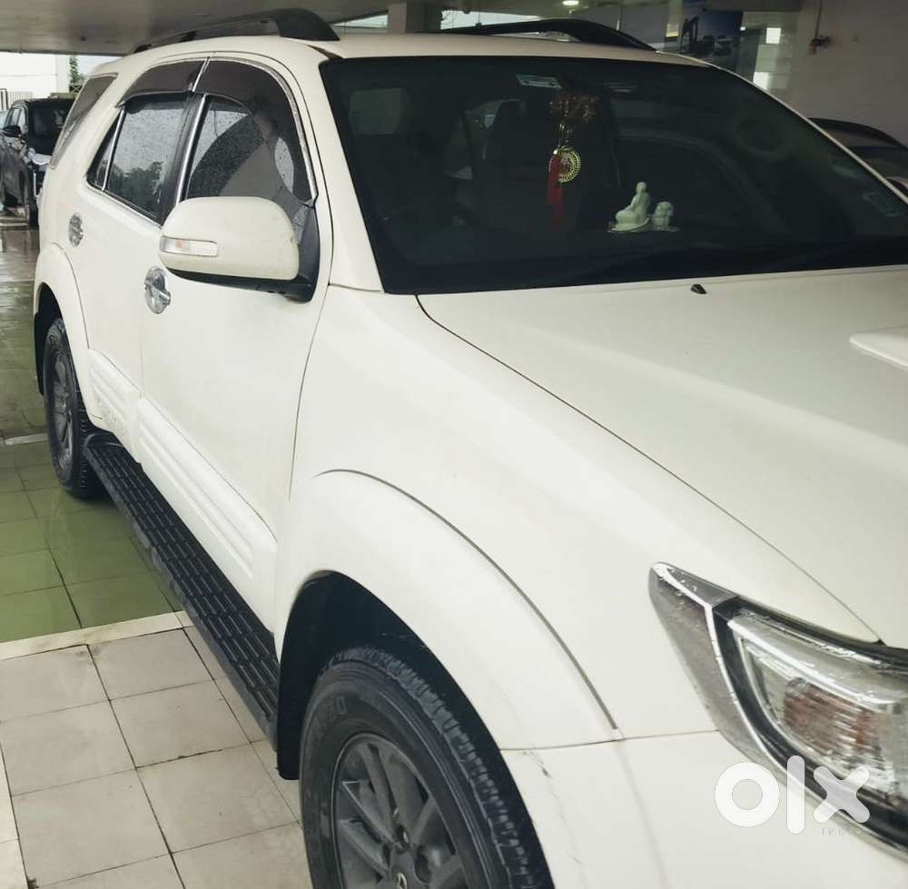 Toyota Fortuner 3.0 4x2 Mt, 2015, Diesel