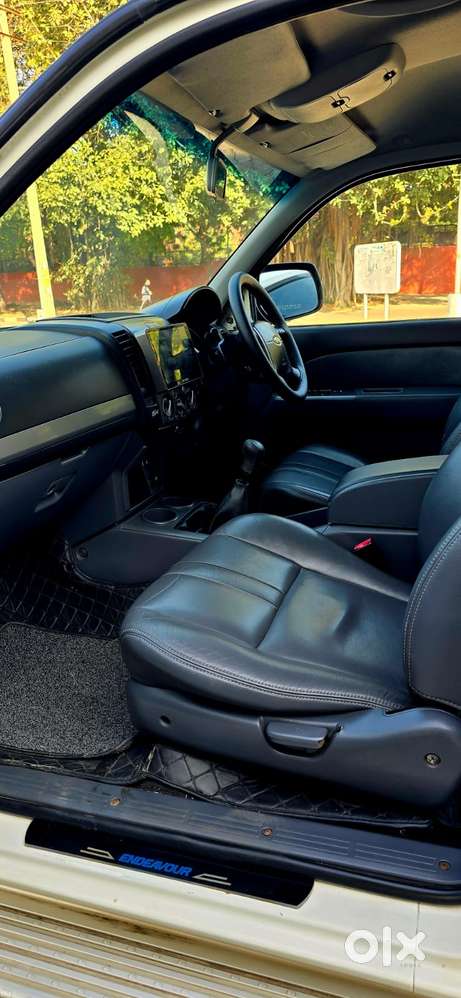 Ford Endeavour, 2015, Diesel