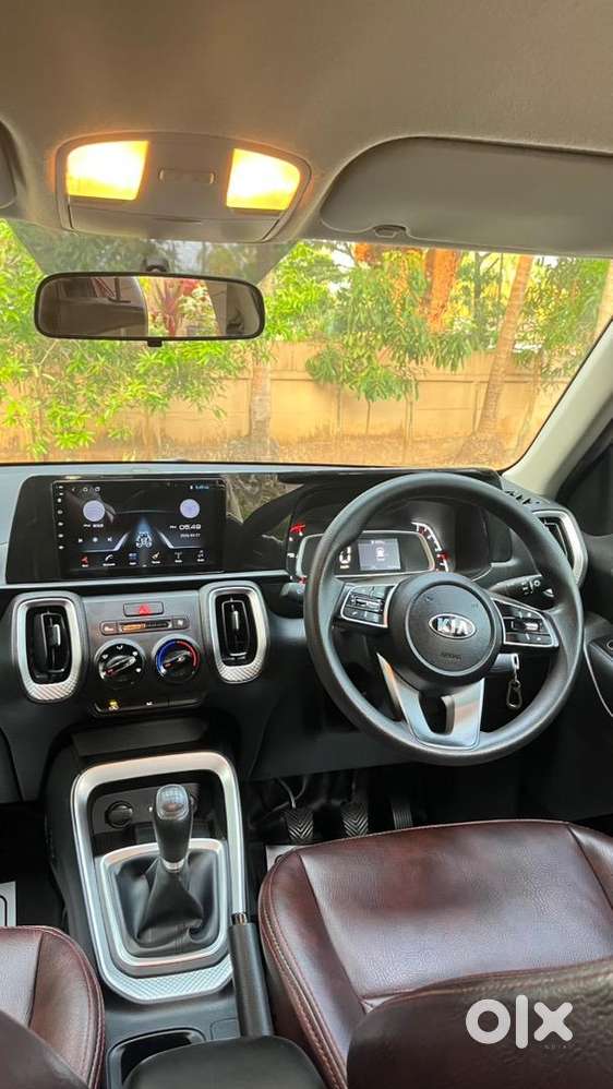 Kia Sonet 2021 Diesel Well Maintained