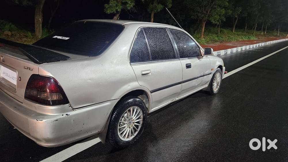 Honda City 2001 Petrol Well Maintained