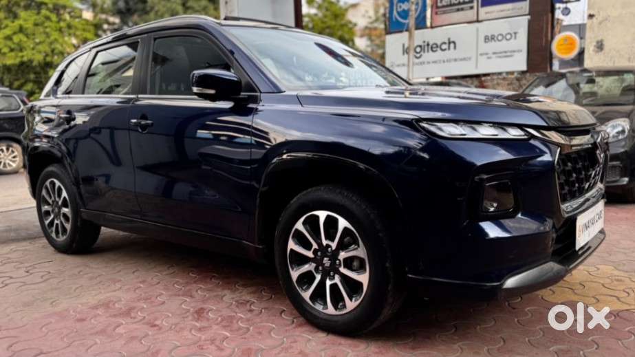 Maruti Suzuki Grand Vitara 1.5 Alpha Plus Intelligent Hybrid Ecvt, 2..