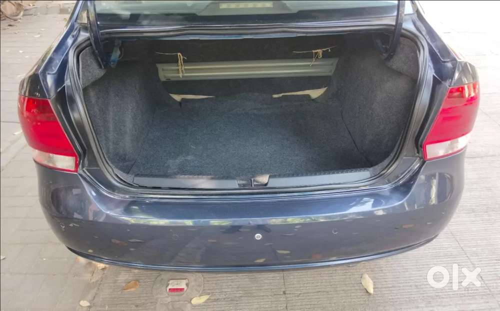 Volkswagen Vento 1.2l Tsi Highline Plus At Petrol, 2015, Petrol