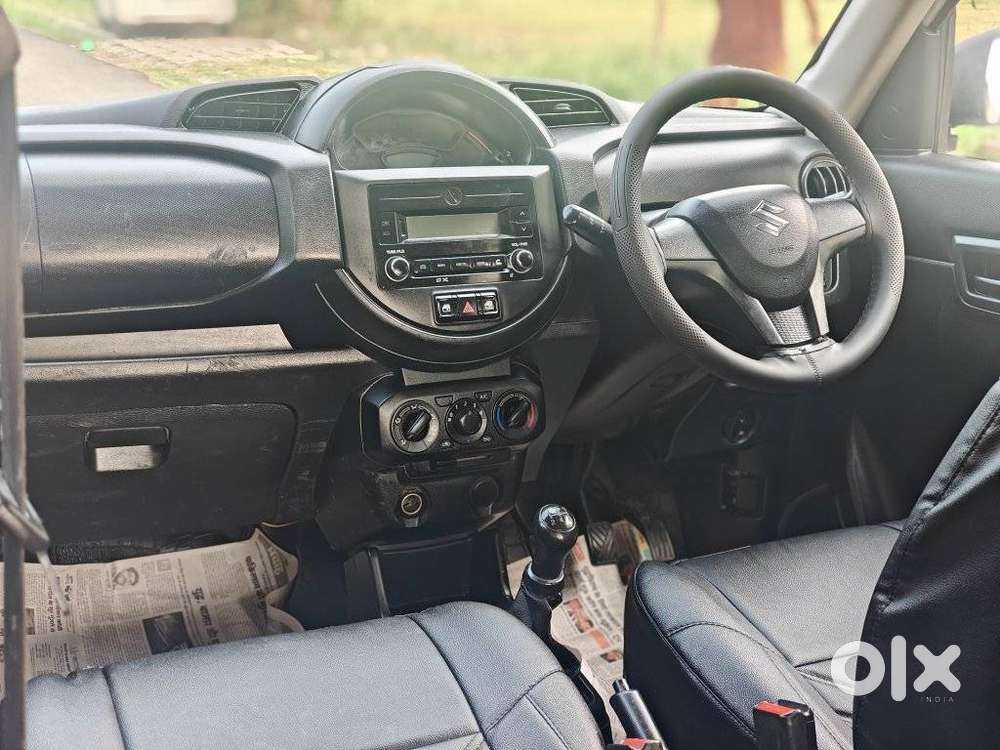 Maruti Suzuki S-presso Vxi Opt, 2022, Petrol