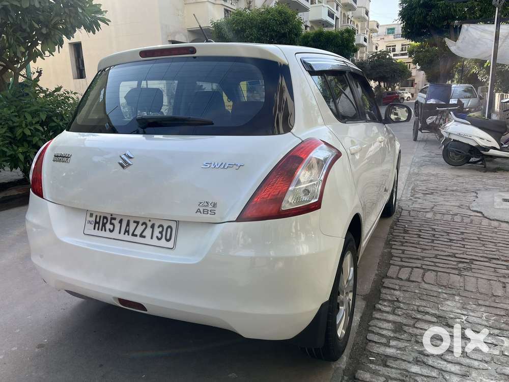 Maruti Suzuki Swift 2018 Zxi Plus, 2013, Petrol