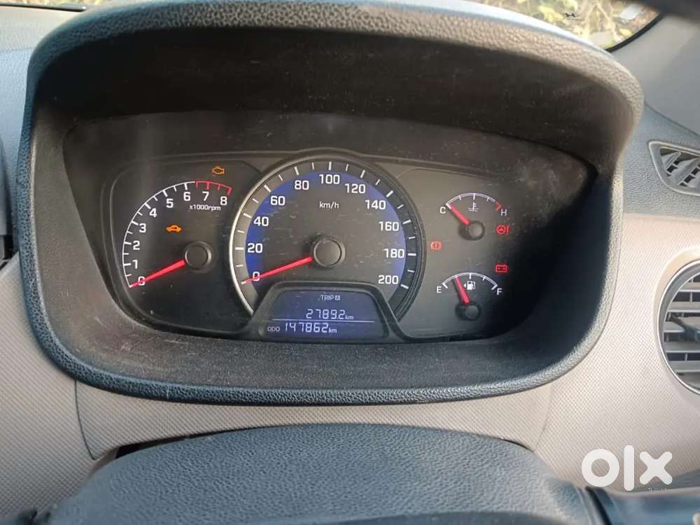 Hyundai Xcent Petrol Manual 2016