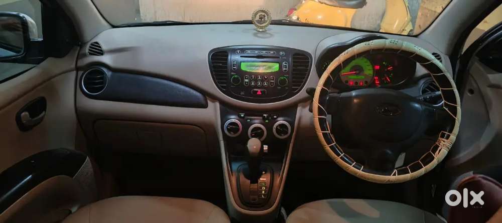 Hyundai I10 Sportz. Automatic+cng