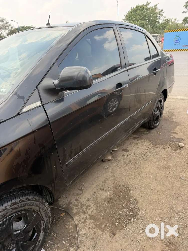 Tata Manza Aura Safire 2010