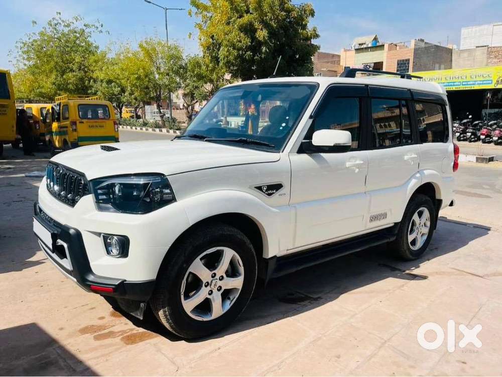 Mahindra Scorpio 2022 Diesel Well Maintained