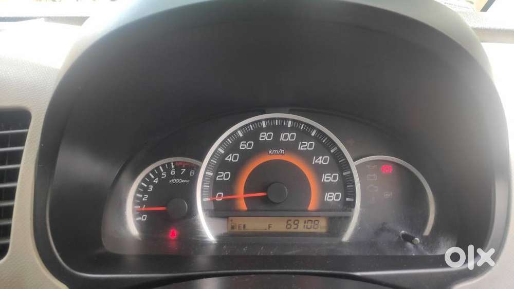 Maruti Suzuki Wagon R Vxi 1.0, 2013, Petrol