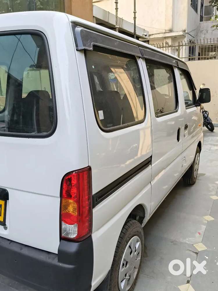 Maruti Suzuki Eeco 2025