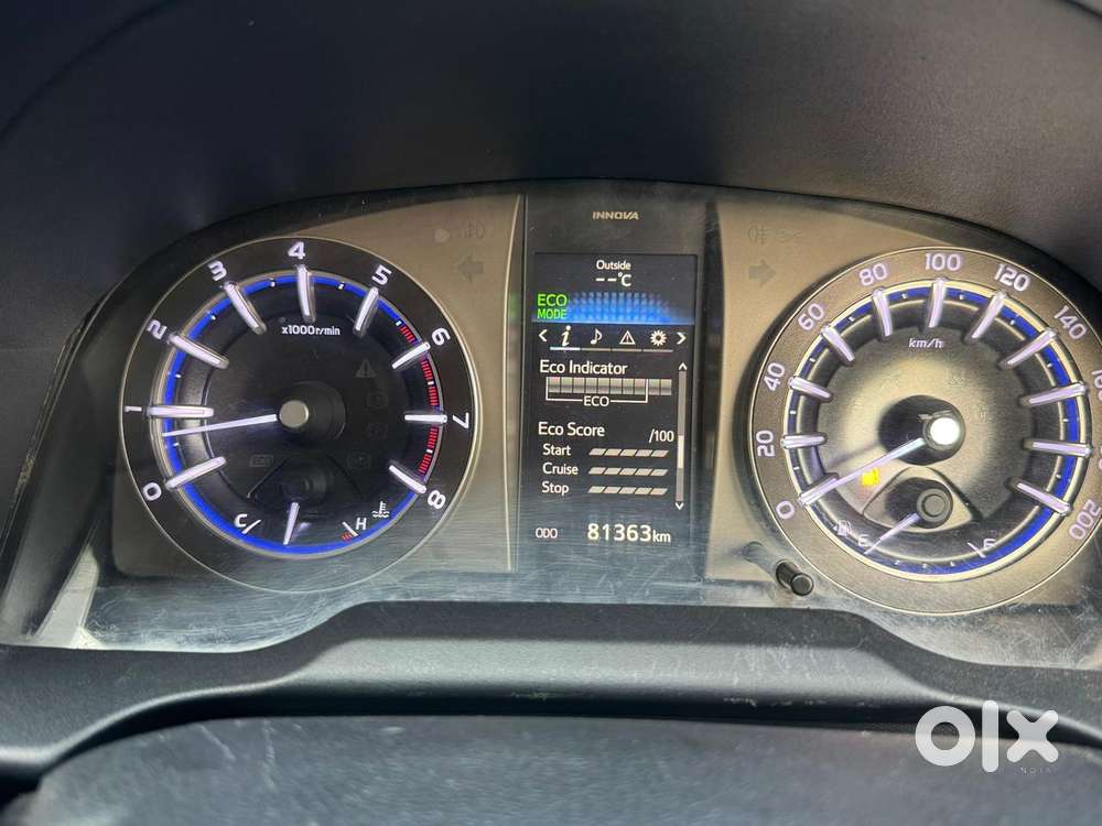 Toyota Innova Crysta 2.7 V, 2021, Petrol