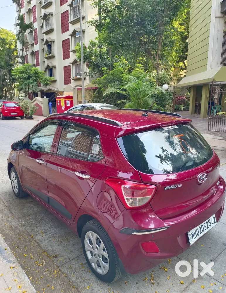 Hyundai I10 Grand 2014 Sportz 1stowner Button Start Showroom Condition