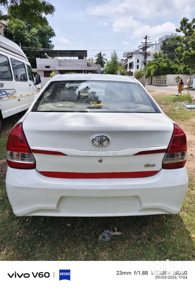 Toyota Etios Gd Platinum 2017 1st Owner Very Good Condition