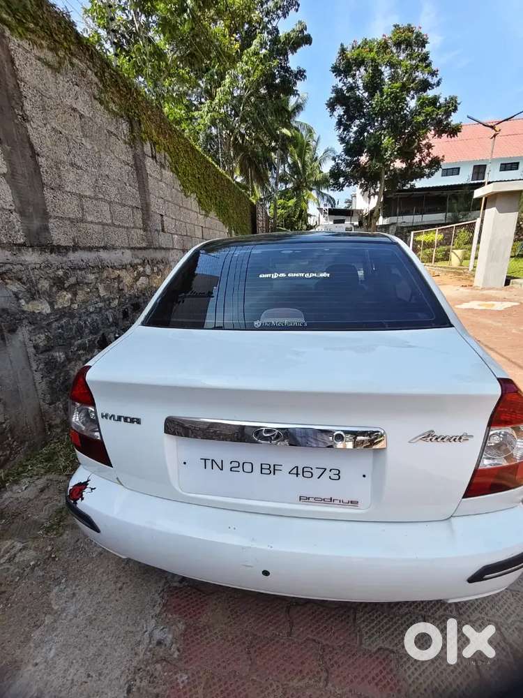 Hyundai Accent 1.5 Executive 2011