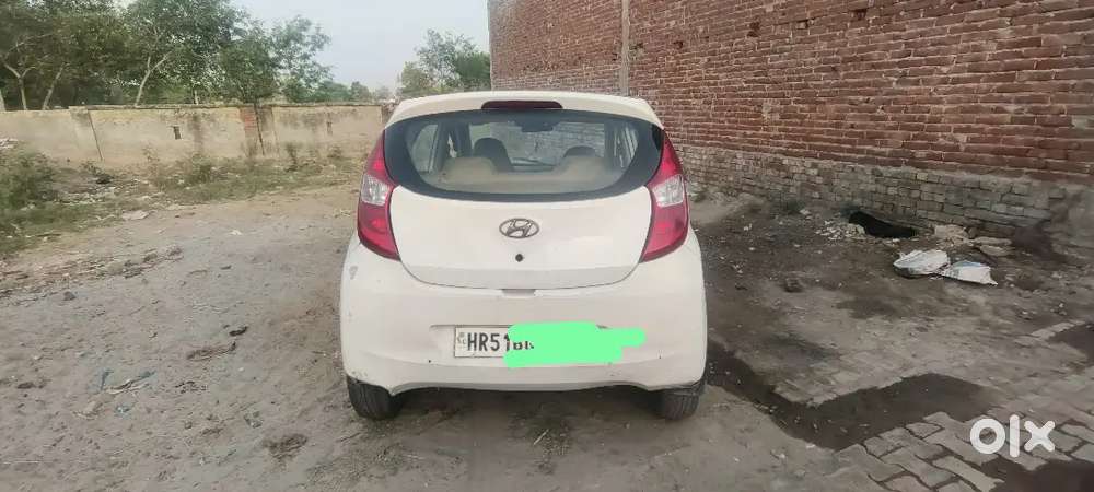 Hyundai Eon Magna + 2015