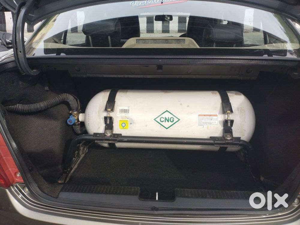 Maruti Suzuki Swift Dzire Vxi(o) At, 2023, Cng & Hybrids