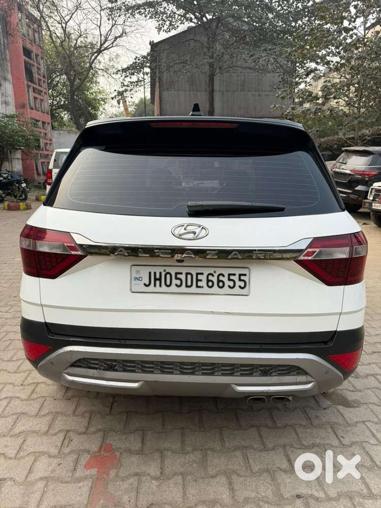 Hyundai Alcazar 2022 Diesel Well Maintained