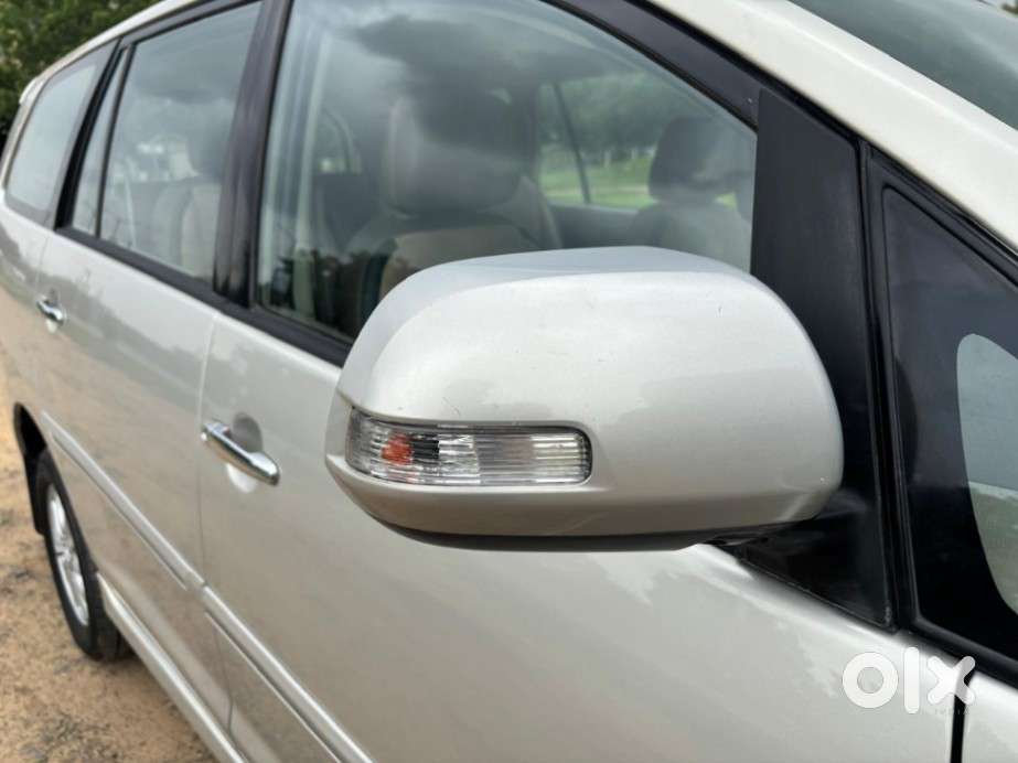 Toyota Innova 2.5 V 7 Str, 2012, Diesel