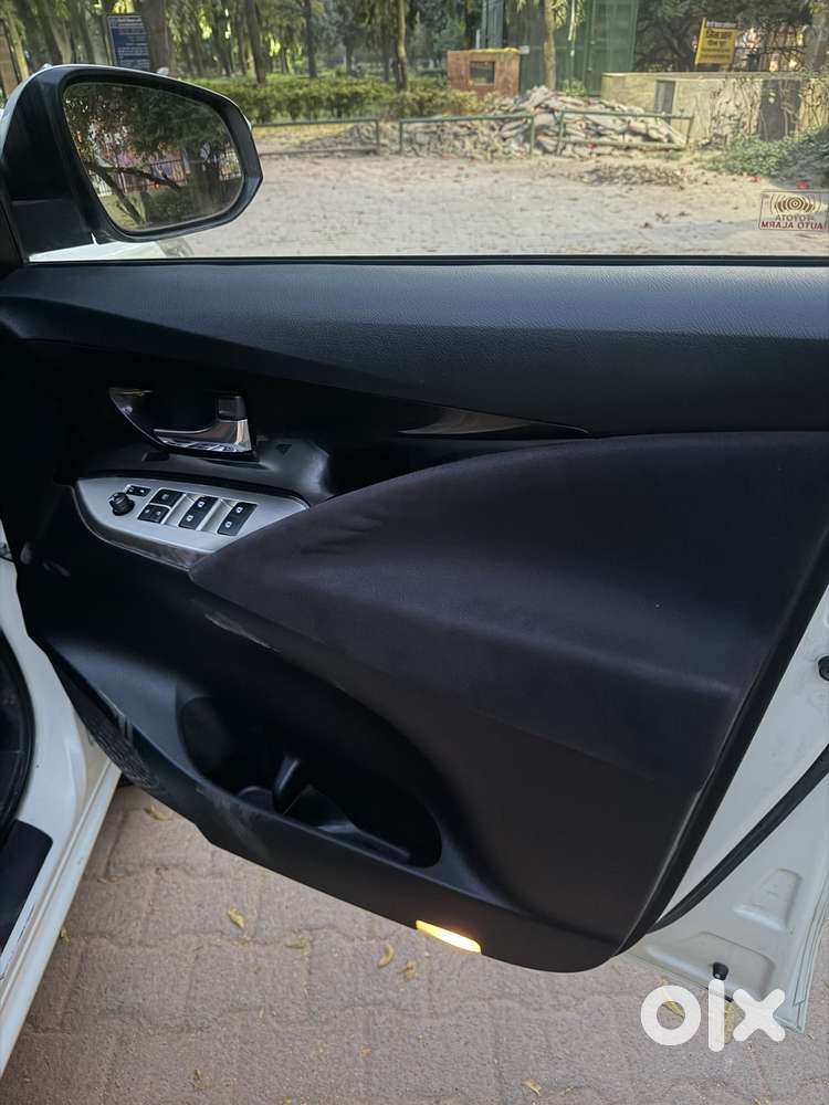 Toyota Innova Crysta 2.4 V 7 Str, 2019, Diesel