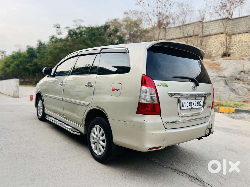 Toyota Innova 2.5 V 7 Str, 2014, Diesel