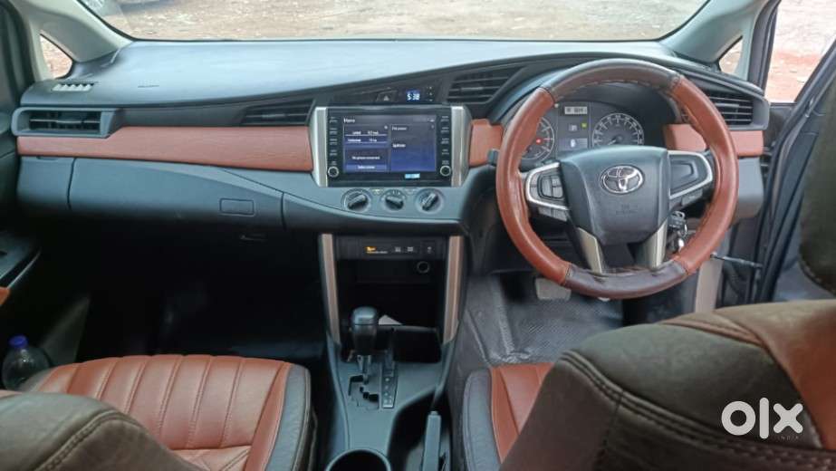 Toyota Innova Crysta 2.7 Gx Limited Edition At 7 Str, 2022, Petrol