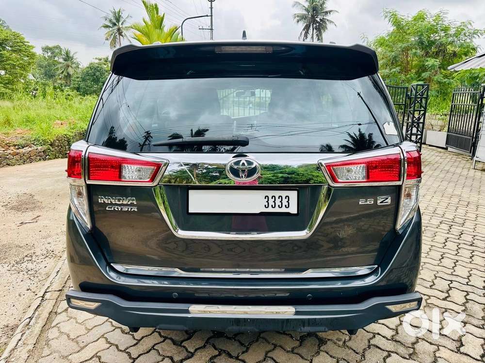 2016 Toyota Innova Crysta Zx 2.8 In Excellent Condition