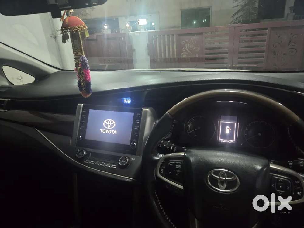Innova Crysta