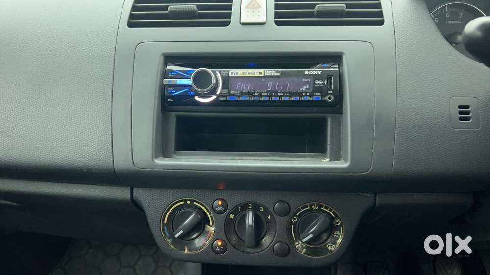 Maruti Suzuki Swift 2004-2010 Vxi Bsiv, 2011, Petrol