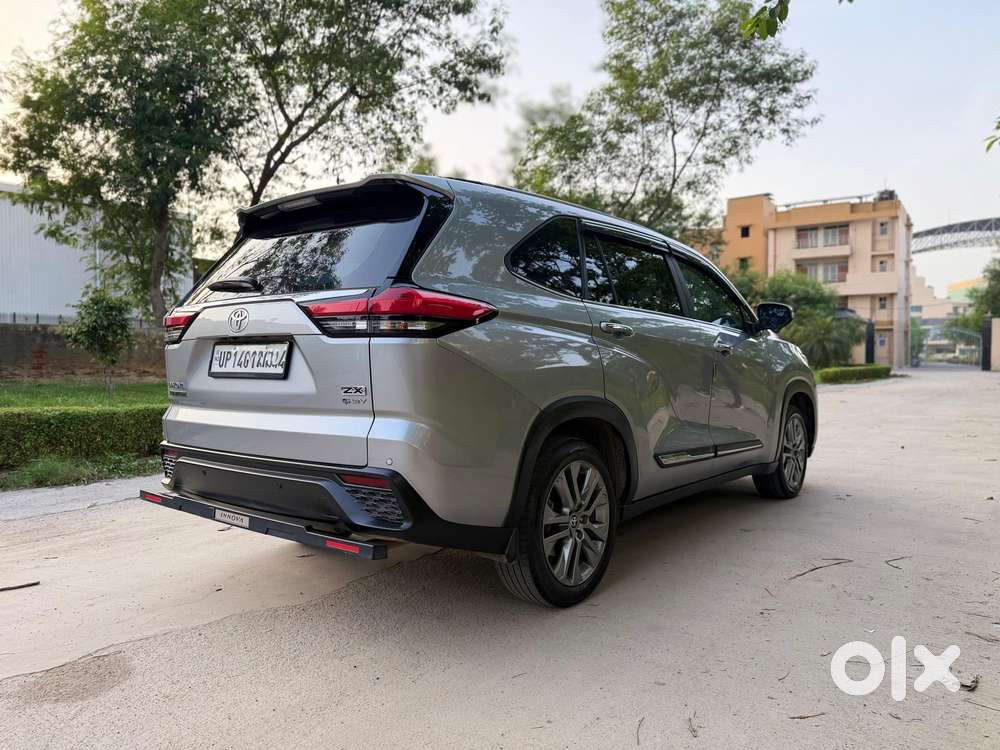 Toyota Innova Hycross 2.0 Zx (o) Hybrid 7 Str, 2025, Cng & Hybrids