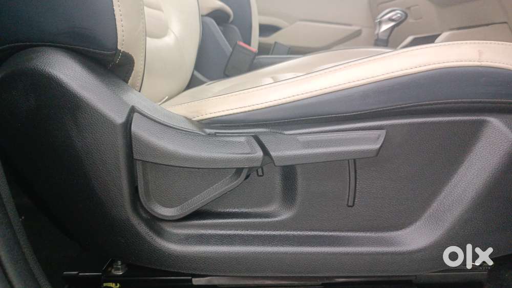 Kia Carens 1.4 Luxury Plus 6 Str, 2022, Petrol